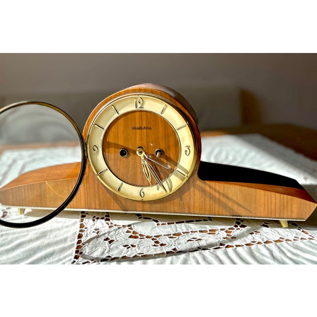 Vintage Mantel Clock in Wood, 1930s For Sale - Image 3 of 10