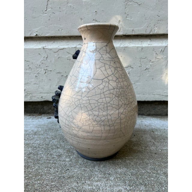 Late 20th Century White and Blue Decorative Ceramic Vase For Sale - Image 4 of 12