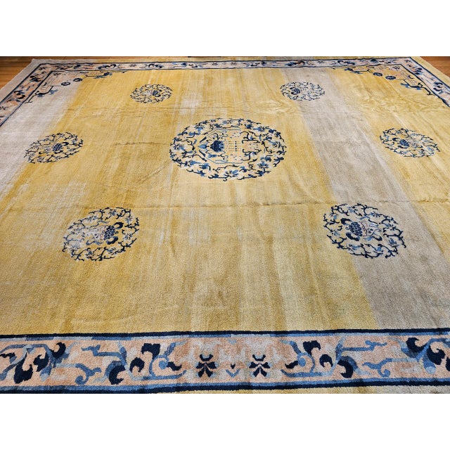 Late 19th Century Antique Chinese Peking Rug, Handwoven Ningxia Medallion Pattern, Pale Yellow, 13' X 16' For Sale - Image 5 of 15