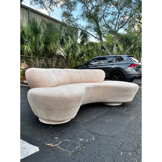 Vintage Serpentine Cloud Sofa | by Vladimir Kagan for Directional For Sale In Tampa - Image 6 of 18