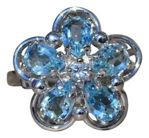 The Yaritza: Ladies 14K Aquamarine and Diamond Floral Ring
