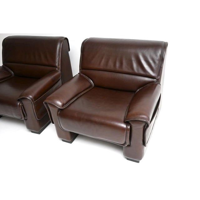 Brown Vintage Leather Armchairs and Ottoman from de Sede, 1960s, Set of 3 For Sale - Image 8 of 11