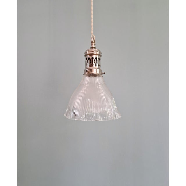 Art Deco Pendant Light in Grooved Clear Glass, 1930 For Sale - Image 12 of 12