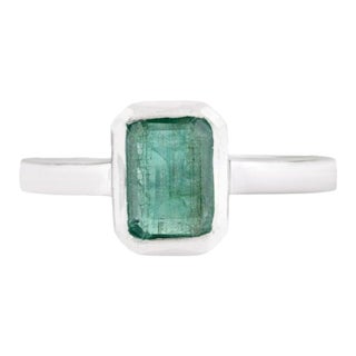 Natural Emerald Bezel Set Solitaire Ring in 925 Sterling Silver - Size 6 For Sale