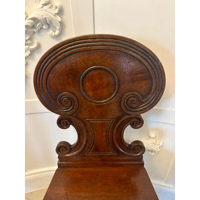 Early 19th Century Antique Regency Carved Figured Mahogany Hall Chairs, 1830s, Set of 2 For Sale - Image 5 of 15
