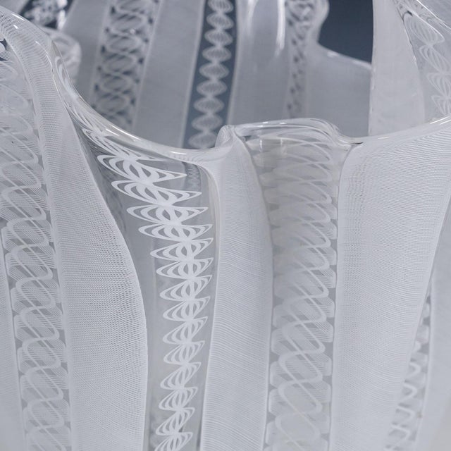 Large Fazzoletto Zanfirico Vase by Fulvio Bianconi for Venini, Venice Murano For Sale - Image 6 of 9