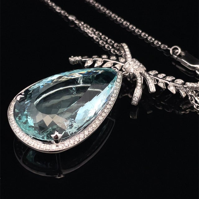 Platinum Necklace With 48.67-Carat Pear-Cut Aquamarine & Diamonds For Sale - Image 14 of 18