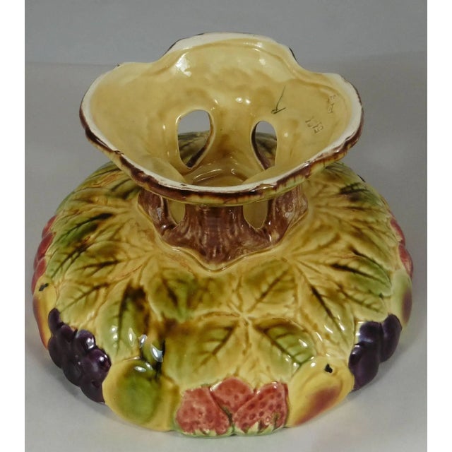 De Sarreguemines Majolica Fruit Centerpiece Sarreguemines For Sale - Image 4 of 5