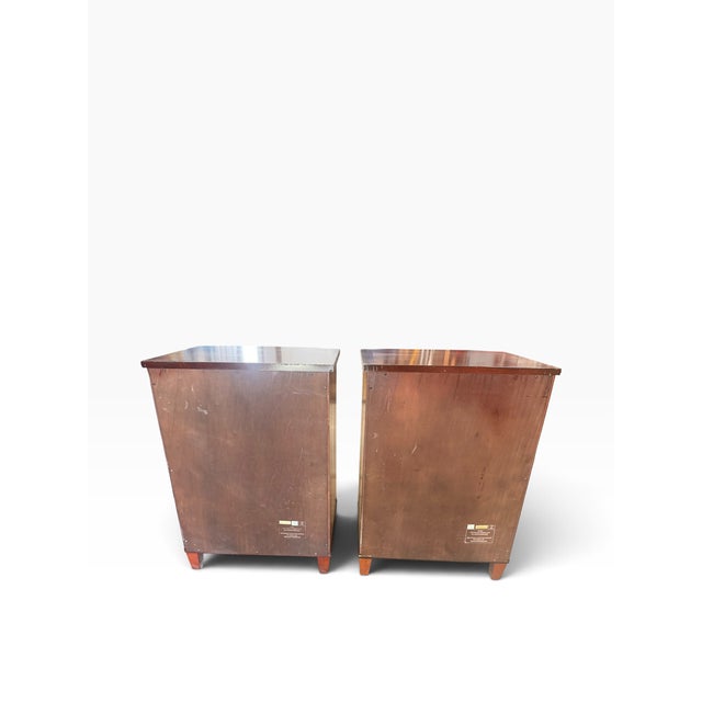 Pair of Bombay Company Neoclassical Mahogany Nightstands With Gilt Paw Feet For Sale - Image 9 of 14