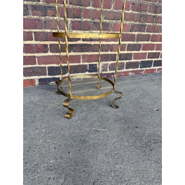 1970s Vintage Brass Tone Iron Display Shelf With Four Glass Shelves. For Sale - Image 5 of 6