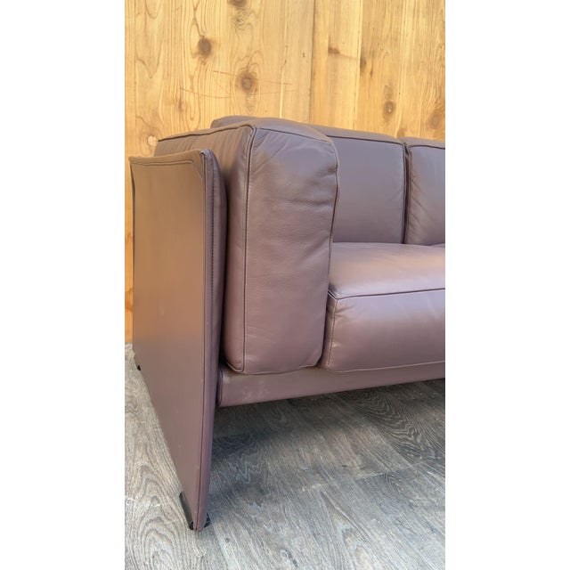 Mid Century Modern 405 Duc Sofa by Mario Bellini for Cassina in Plum Leather For Sale - Image 9 of 12