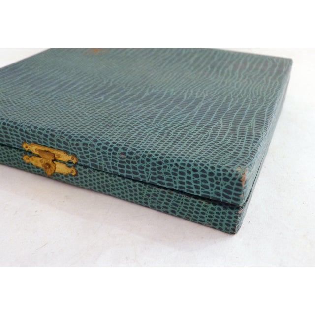 Knife Holders Cut Into Small Facets in Lorraine Crystal, 1950s, Set of 12 For Sale - Image 13 of 15