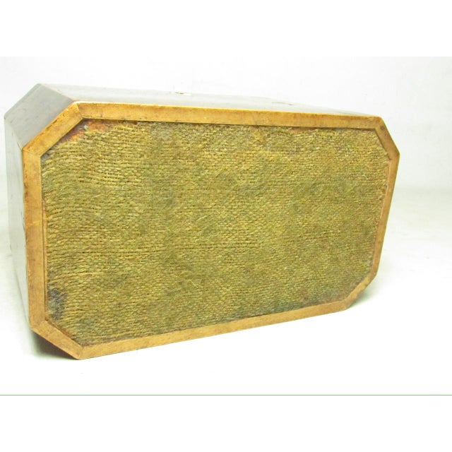 18th Century English Burr Yew Wood Tea Caddy For Sale - Image 15 of 17
