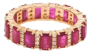 Natural 2.91 cts ruby with 0.32 cts diamond ring in 18k gold