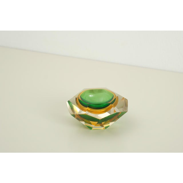 Murano Glass Bowl attributed to Flávio Poli for Seguso Vetri d'Arte, 1970s, in Very Good conditions. Designed 1970 to 1979...
