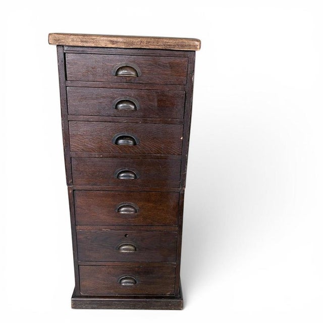 Bankers Chest of Drawers in Oak, 1900s For Sale - Image 4 of 14