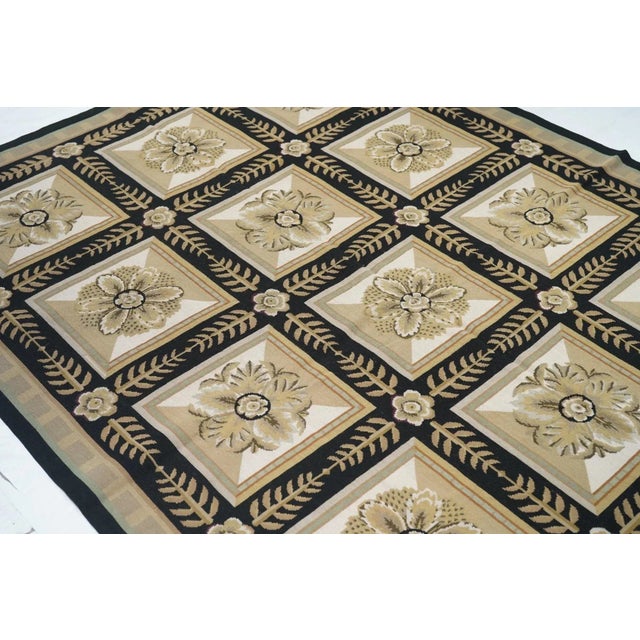 French Aubusson Design Rug 5'11'' X 8'11'' For Sale In New York - Image 6 of 10