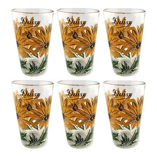 Set of 6 Mid-Century Boscul Glasses With Daisy Written in Script For Sale