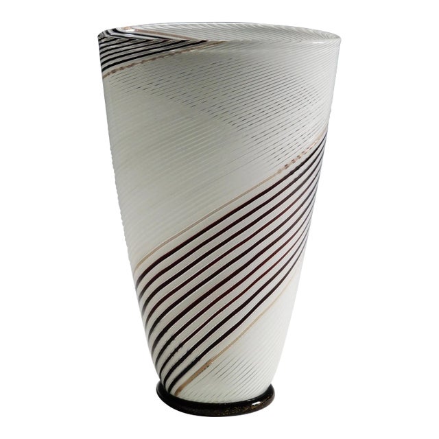 Dino Martens for Aureliano Toso Vase in Filigree Glass Ca. 1950s For Sale