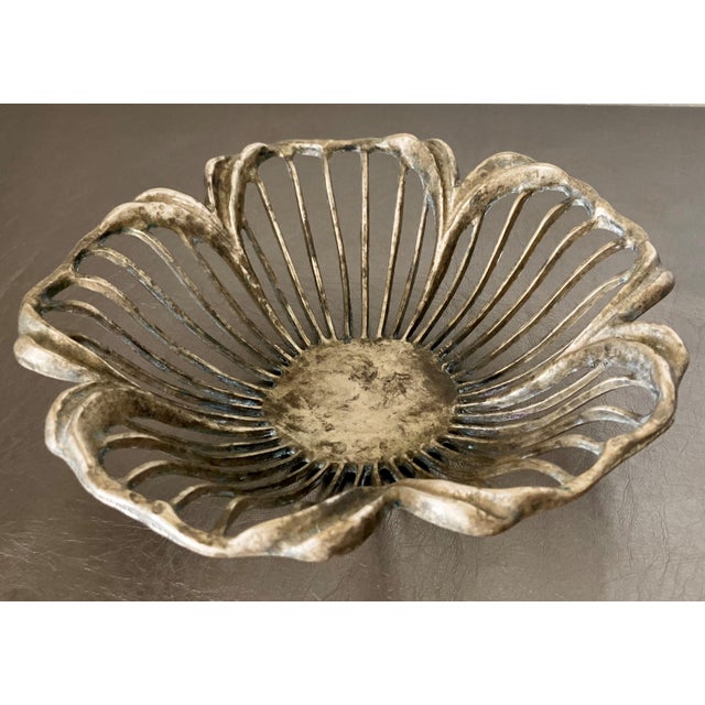Late 20th-Century Moulded Cast Brass Reticulated Hibiscus-Petal Shaped Decorative Bowl For Sale - Image 11 of 16