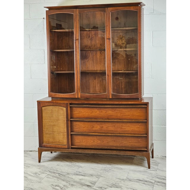 Mid 20th Century Lane Rhythm 2 Piece Cabinet For Sale In Richmond - Image 6 of 8