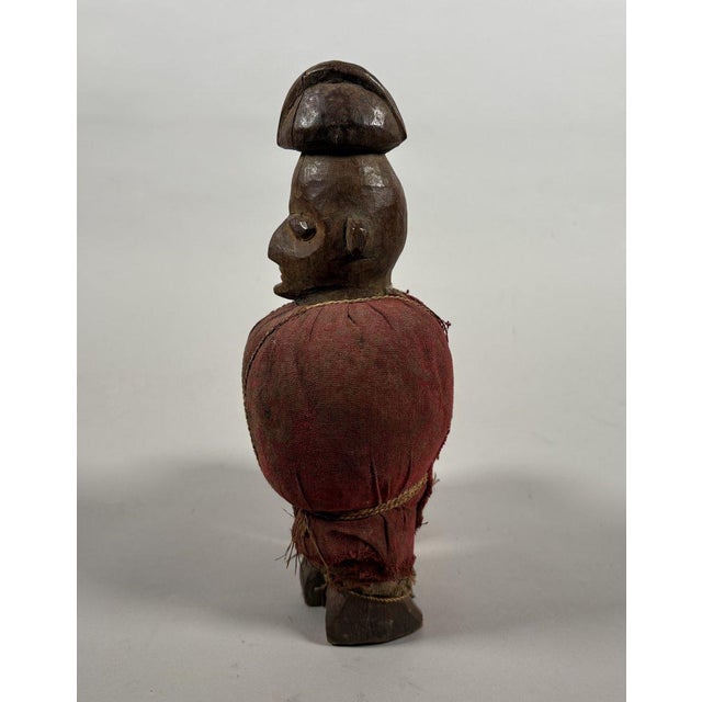 Tribal Magical Reliquary Statuette Mpwau, Teke, Republic of Congo For Sale - Image 3 of 4