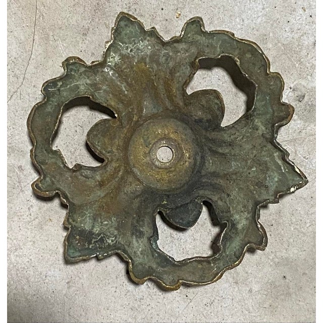 Antique Rococo Style Leaf & Floral Wreath Design Bronze Ceiling Light Plate For Sale - Image 4 of 4