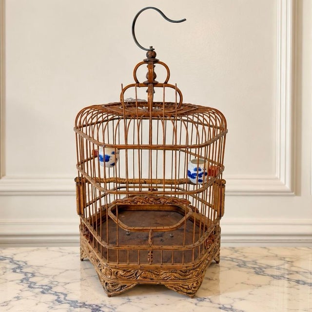 Chinese Vintage Chinese Bamboo Hexagon Songbird Cage With Porcelain Seed Cups For Sale - Image 3 of 8