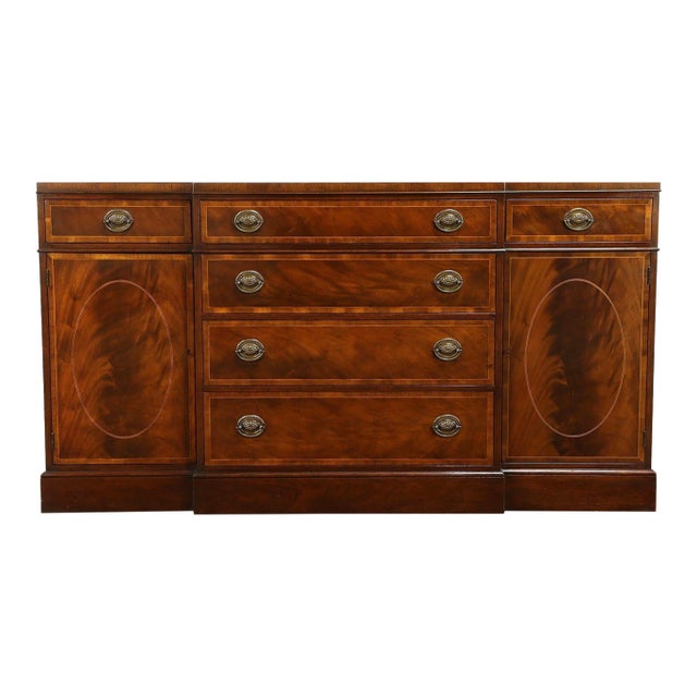 Vintage Baker Furniture Company Grand Rapids Mahogany Georgian Sideboard Buffet - Circa 1960 For Sale