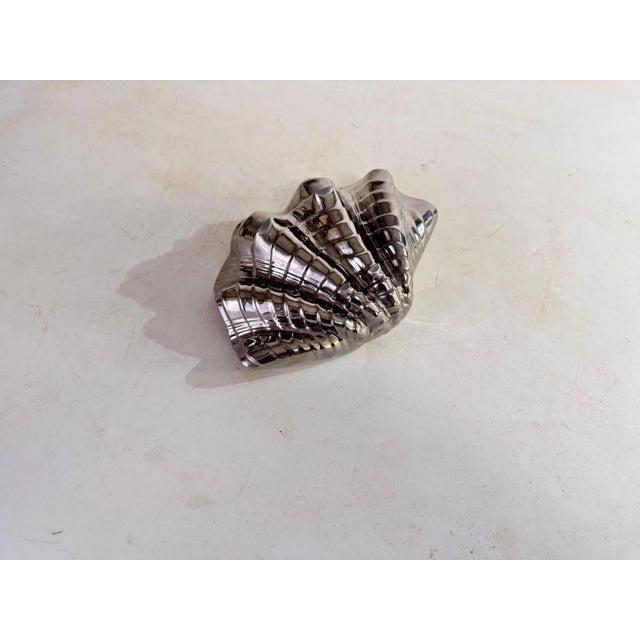 Gold Ceramic Shell-Shaped Vide Poche in Silver and Gold Colors, 20th Century For Sale - Image 8 of 10