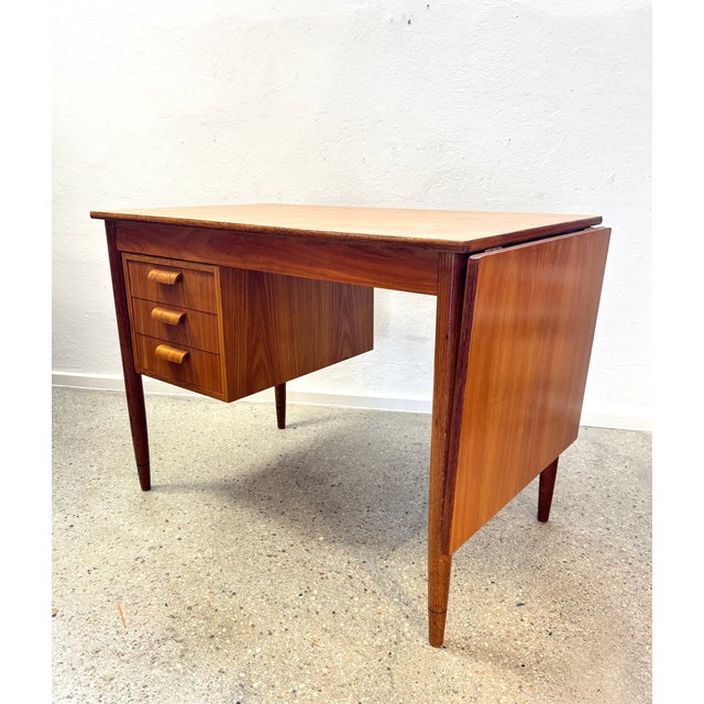 Small Oak Desk attributed to Esko Pajamies for Asko, Finland, 1960s For Sale - Image 16 of 16
