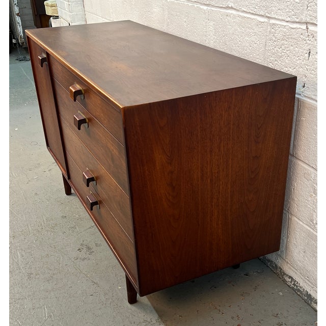 Vintage Jens Risom Four Drawer Walnut Sideboard, Attributed For Sale - Image 9 of 16
