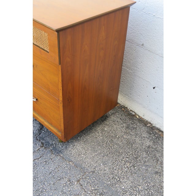 Mid Century Modern Long Dresser Sideboard Credenza 5407 For Sale In Miami - Image 6 of 12