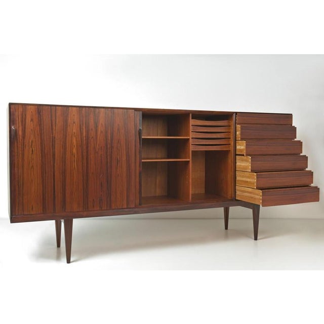 Highboard in Rosewood by Henry Rosengren Hansen for Brande Møbelindustri, Denmark, 1960s For Sale - Image 10 of 18