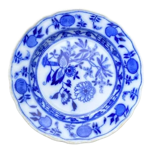 Early 20th Century English Blue Onion Flow Blue Plate
