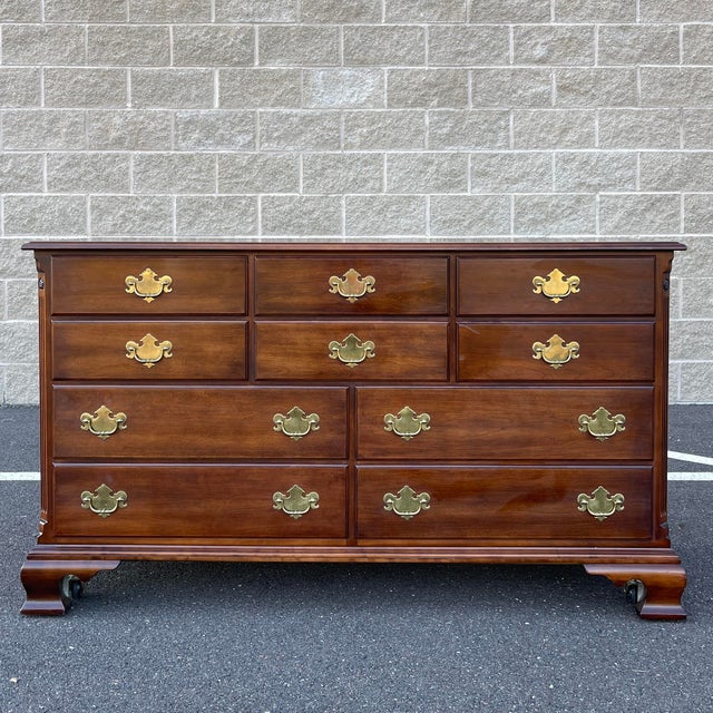 Vintage Statton Trutype Americana Chippendale Cherry 10 Drawer Low