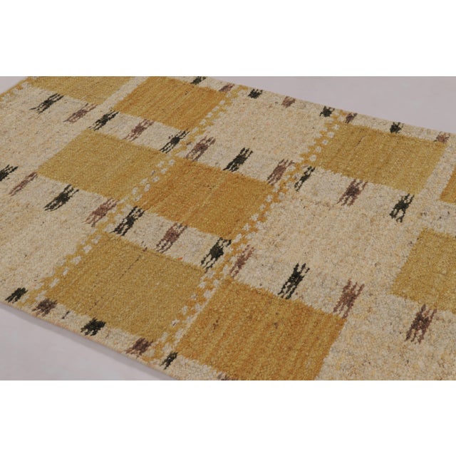 This 4x6 rug is a new addition to Rug & Kilim’s award-winning Scandinavian rug collection. Made with handwoven wool, its...