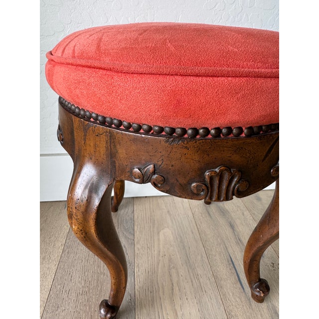 Vintage Baker Furniture Louis XV Style Carved Walnut Vanity Stool For Sale In Phoenix - Image 6 of 9