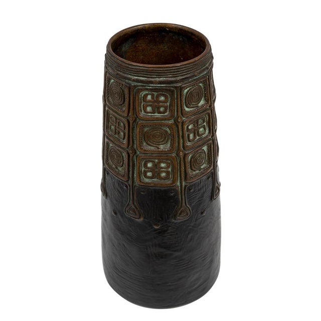 Art Nouveau Austrian Bronze Vase in Brown by Gustav Gurschner, 1906 For Sale - Image 5 of 7