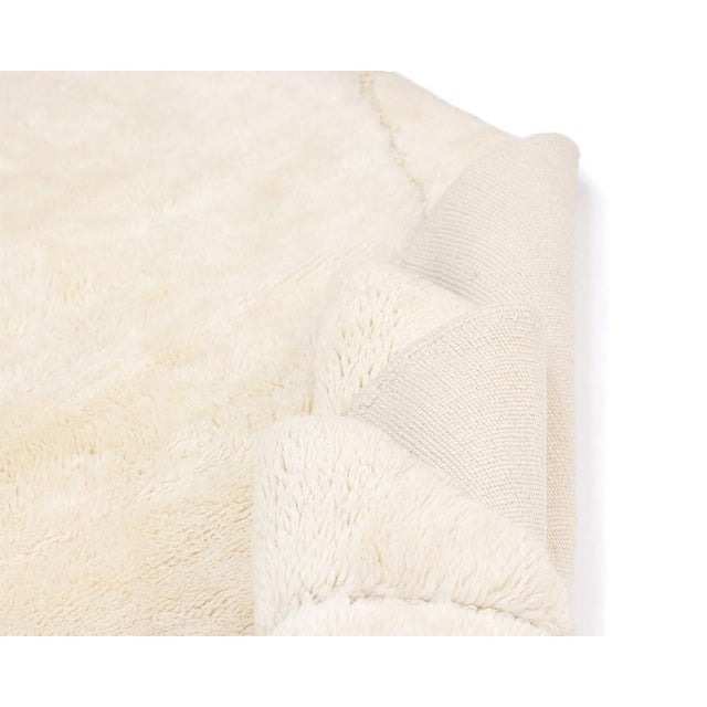 Textile Hand-Knotted Wool Premium Rug by Azele Studio For Sale - Image 7 of 14