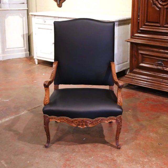 French 19th Century French Louis XV Carved Walnut Armchair With Black Leather For Sale - Image 3 of 8