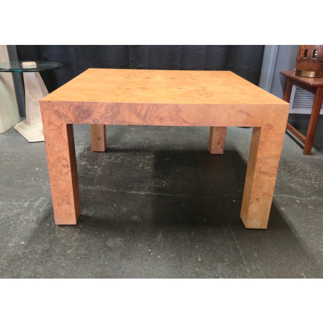 Mid-century modernist burl wood Parsons side/end table in the style of Milo Baughman. The table features a squared-off...