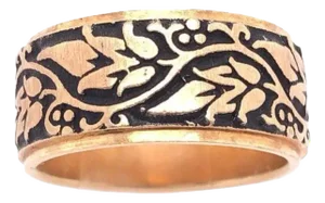 14 Karat Yellow Gold Continuous Etched Floral Wedding Band / Wedding Ring