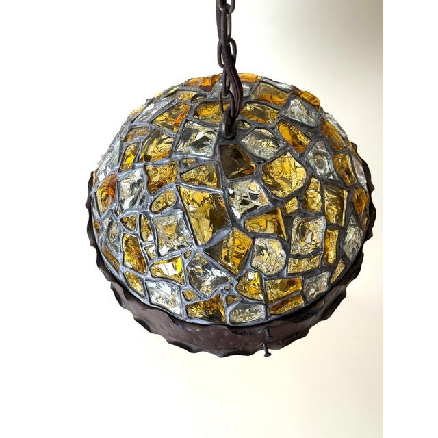 Art Nouveau Austrian Amber and Clear Chunk Glass Globe Pendant, 1910 For Sale - Image 10 of 18