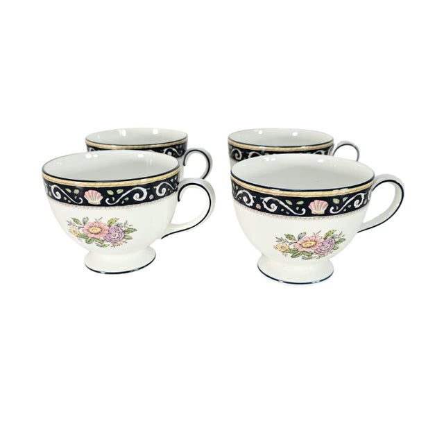 Late 20th Century Vintage Wedgwood Runnymede Bone China Tea Cups, England Floral & Shell Motif Set of 4 For Sale - Image 5 of 11