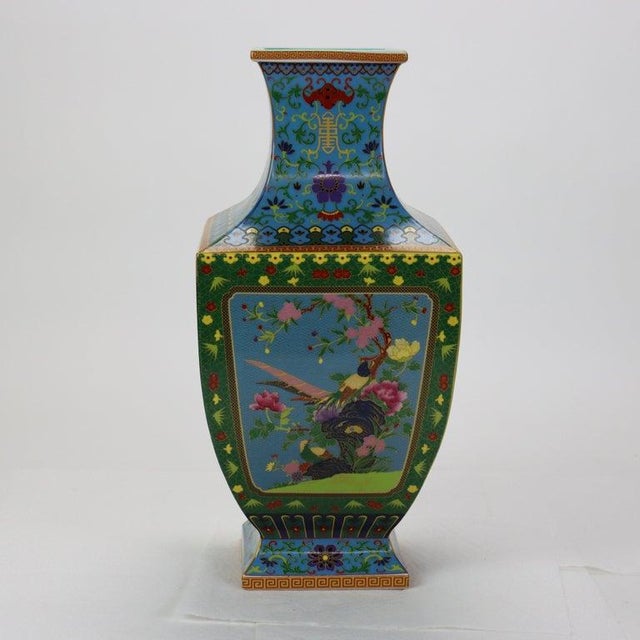 Blue Early 20th Century Chinese Enameled Porcelain Garden Vase With Floral Pattern, Signed For Sale - Image 8 of 10