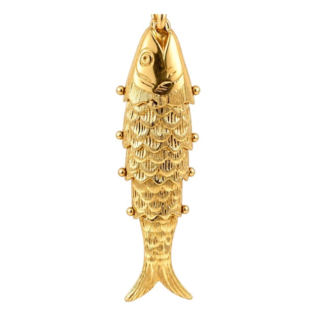 Vintage 14k Yellow Gold Articulated Moving Fish Charm Pendant For Sale