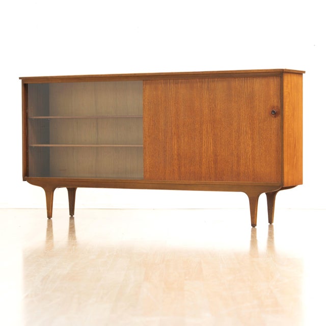 Long Teak Mid Century China Display Cabinet For Sale - Image 4 of 10