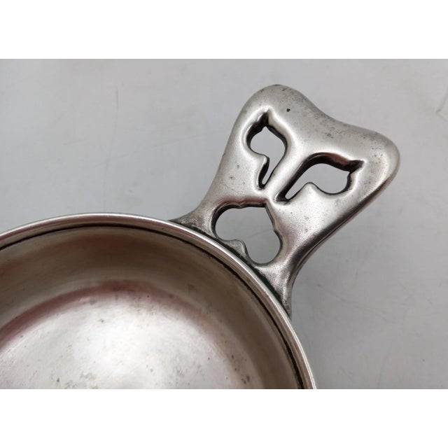 Traditional Circa 1880s Tiffany & Co. Aesthetic Sterling Silver Porringer Dish For Sale - Image 3 of 8