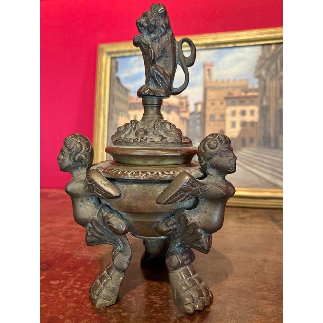 Brown Inkwell Desk in Patinated Bronze with Lid, 1800s For Sale - Image 8 of 8